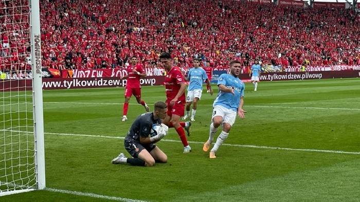 Nhận định, soi kèo Cracovia Krakow với Widzew lodz, 18h30 ngày 16/3: Sáng của dưới