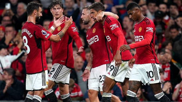 'Siêu hậu vệ' của Bayern công khai tỏ tình với Man United