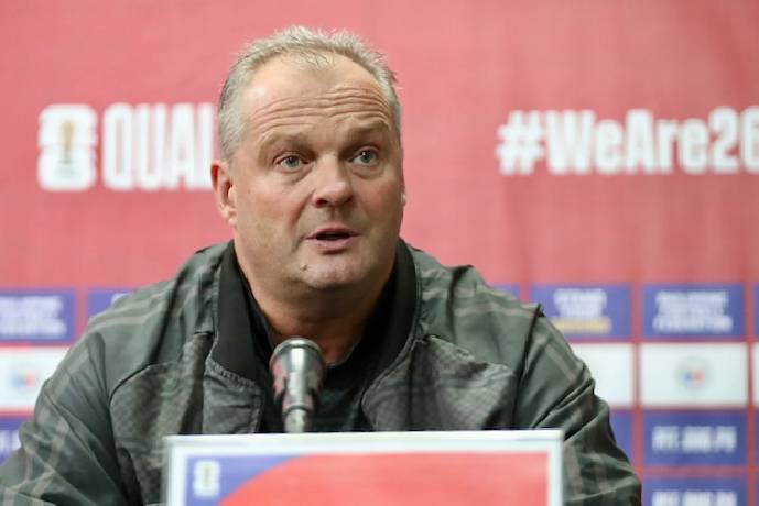 HLV Philippines: 'Tôi muốn gây bất ngờ cho tuyển Việt Nam'