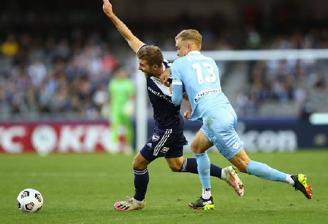 Soi kèo phạt góc Melbourne City vs Melbourne Victory, 15h45 ngày 17/12