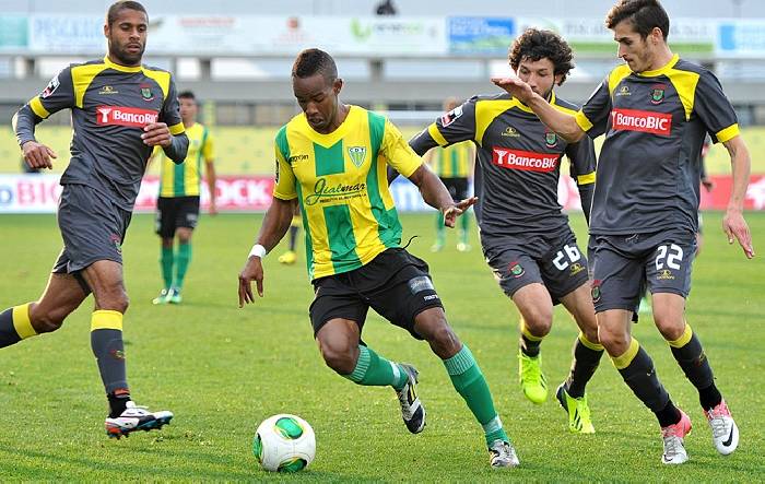 Nhận định, soi kèo Famalicao vs Pacos Ferreira, 1h30 ngày 17/1