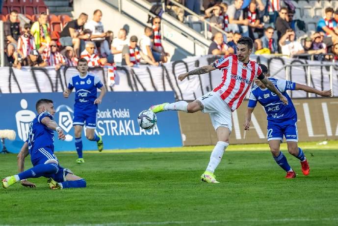 Kèo xiên thơm nhất hôm nay 17/2: Cracovia vs Stal Mielec
