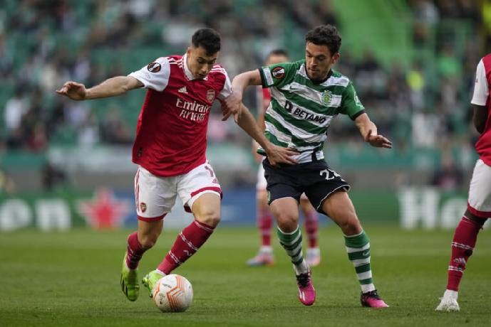 Soi kèo phạt góc Arsenal vs Sporting Lisbon, 3h00 ngày 17/3