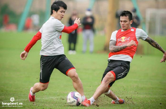 HAGL nguy cơ mất trung vệ trụ cột ở trận gặp Hà Nội