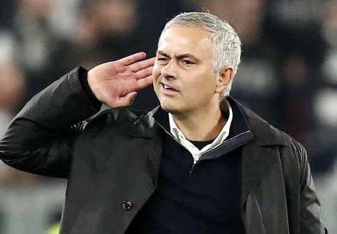 Xavi tuyên bố thua cũng phải đẹp, Mourinho phán thẳng một câu xanh rờn