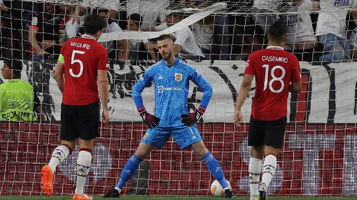 Man United dứt khoát, trụ cột sắp phải ra đường sau 12 năm