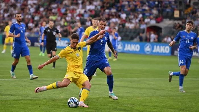 Soi kèo góc Romania vs Ukraine, 20h00 ngày 17/6: Thế trận căng thẳng
