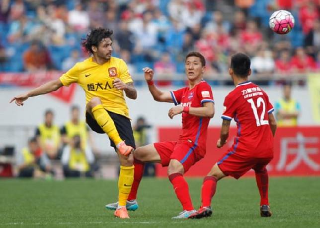 Soi kèo phạt góc Guangzhou FC vs Chongqing Lifan, 17h ngày 18/7