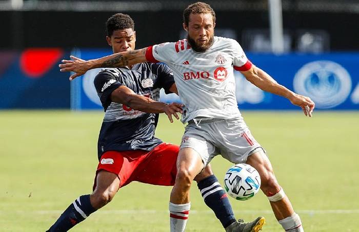 Soi kèo tài xỉu Toronto vs New England hôm nay, 6h37 ngày 18/8