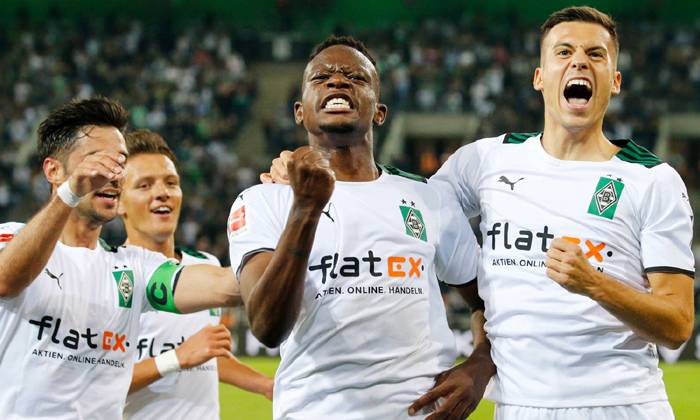 Nhận định, soi kèo Augsburg vs M'Gladbach, 20h30 ngày 18/9