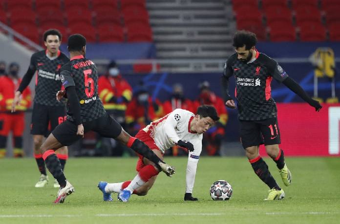 Kết quả bóng đá hôm nay 17/2: Liverpool hoan ca, PSG vùi dập Barca