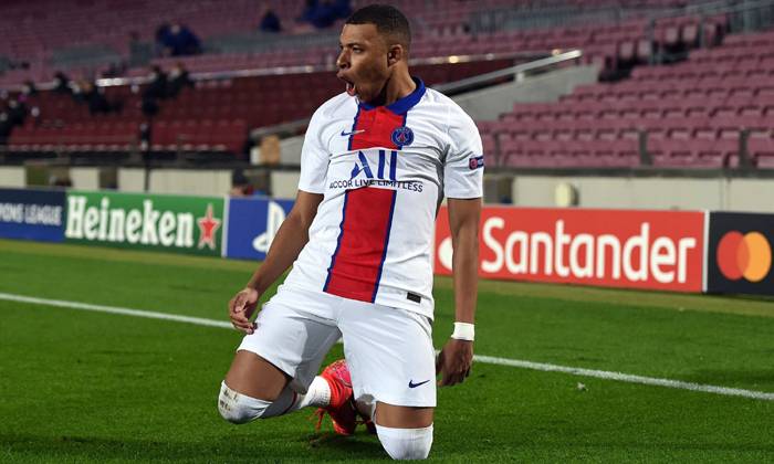 Kylian Mbappe là cầu thủ thứ mấy lập hat-trick trước Barca tại Champions League?