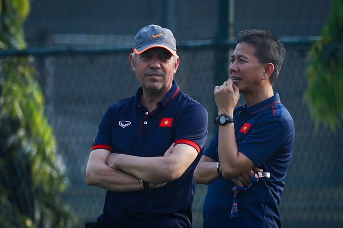 HLV U18 Việt Nam lý giải việc mang đội hình mạnh nhất sang Hong Kong