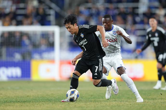 Soi kèo phạt góc Ulsan Hyundai vs Yokohama Marinos, 17h00 ngày 17/4