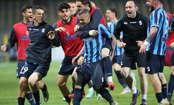 Phân tích tỷ lệ kèo hiệp 1 Calcio Lecco vs Foggia, 22h30 ngày 18/6