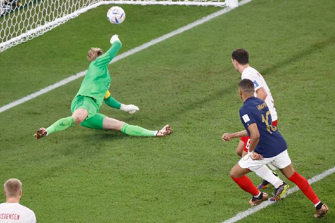 Siêu máy tính dự đoán Áo vs Pháp, 2h00 ngày 18/6