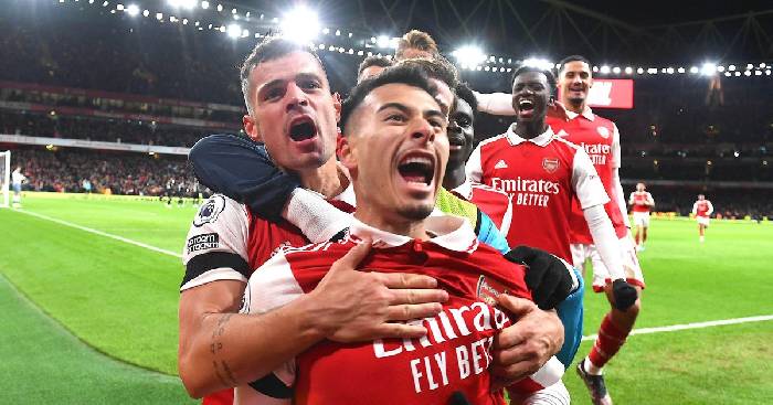 Tin tức tối Arsenal 17/7 : Chia tay sát thủ ghi 21bàn/37trận, theo đuổi 'máy quét' 1m93