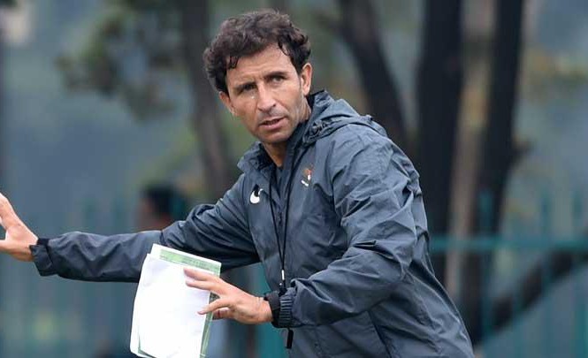 Thầy cũ De Gea sẵn s&agrave;ng giải cứu Indonesia