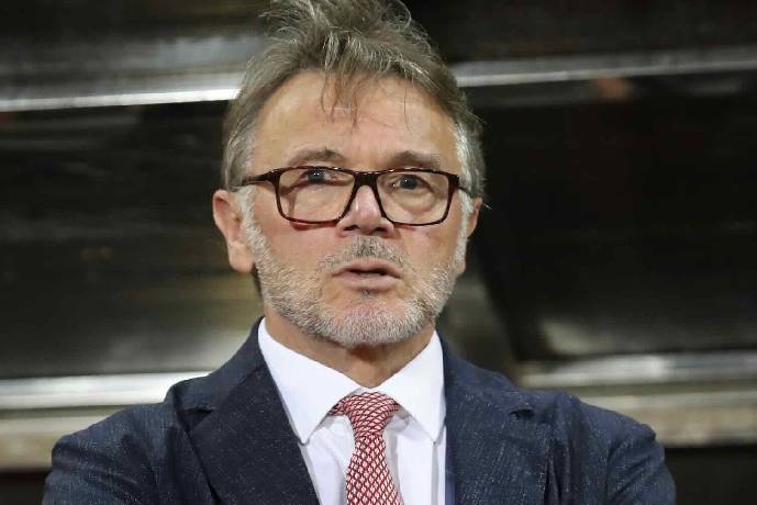 HLV Troussier: 'Chúng tôi may khi không bị Philippines ghi bàn'
