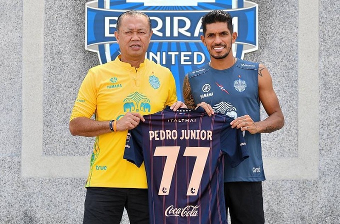 Buriram United sắm 'ngòi nổ' tiếp sức cho Xuân Trường