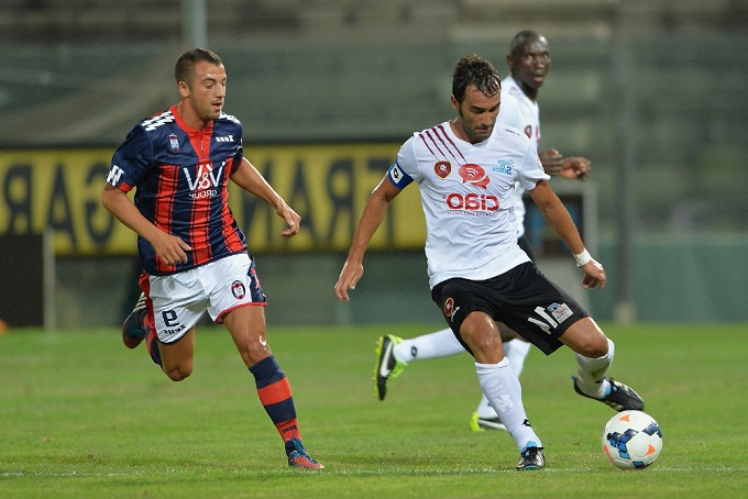 Nhận định Crotone vs Pescara 03h00, 19/02 (Hạng 2 Italia)