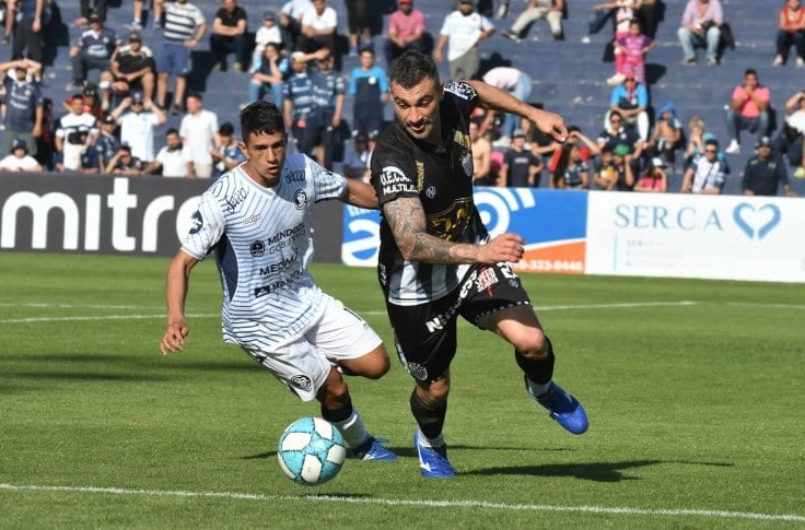 Nhận định Sportivo Las Parejas vs Estudiantes De San Luis, 7h45 ngày 20/2