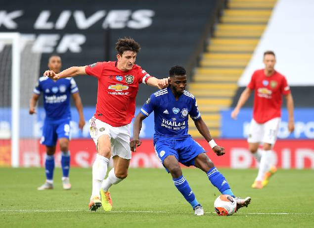 Dự đoán, soi kèo thẻ vàng MU vs Leicester, 21h ngày 19/2