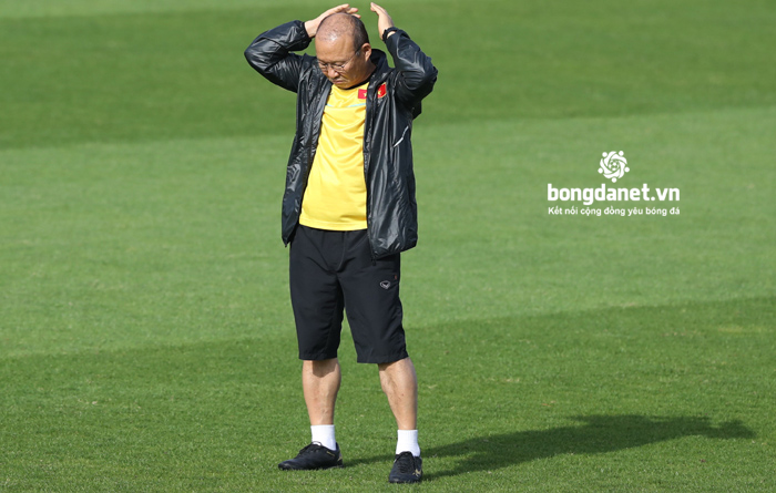 Thầy Park làm gì khi V-League hoãn, ĐT Việt Nam không tập trung?