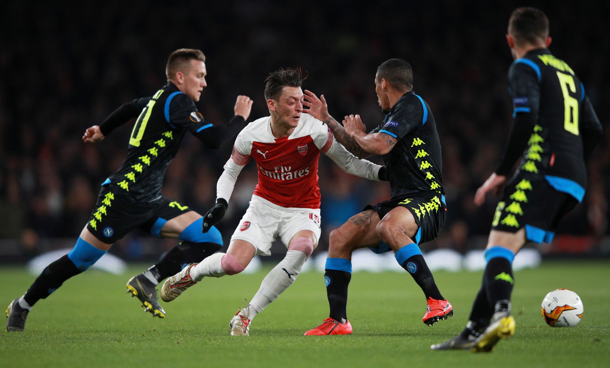 Tỷ lệ bóng đá Cúp C2 châu Âu hôm nay 18/4: Napoli vs Arsenal