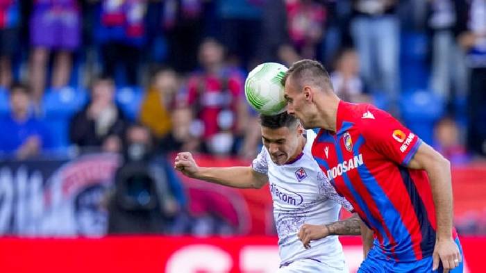 Soi kèo phạt góc Fiorentina vs Plzen, 23h45 ngày 18/4