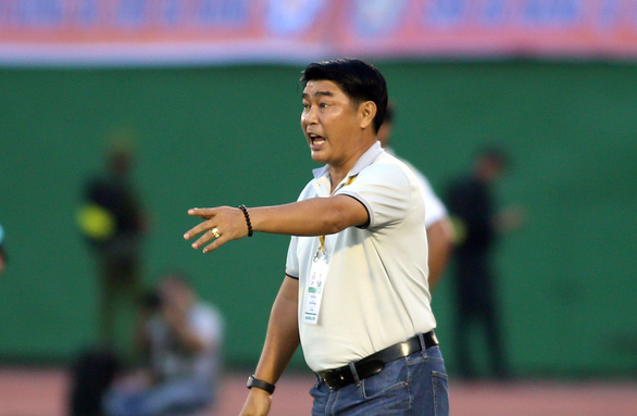 HLV Trần Minh Chiến bất ngờ tái xuất ở giải hạng Nhì QG