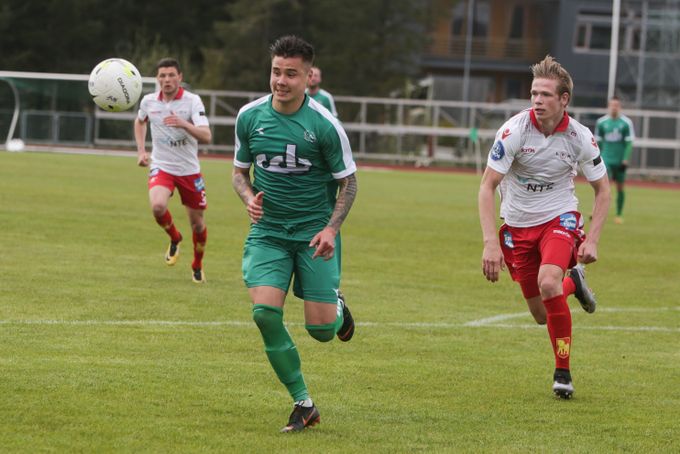 Tiền đạo Việt kiều bất ngờ tỏa sáng trước thềm vòng loại World Cup