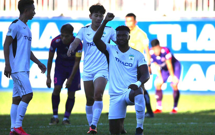 Kết quả V.League 2020 hôm nay 18/6: HAGL chia điểm, SLNA gây sốc trước Hà Nội FC