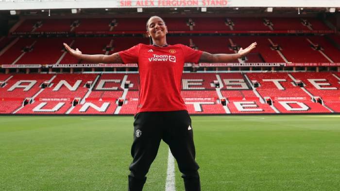 Chính thức! Man United công bố 'nữ chiến binh' từ Barcelona