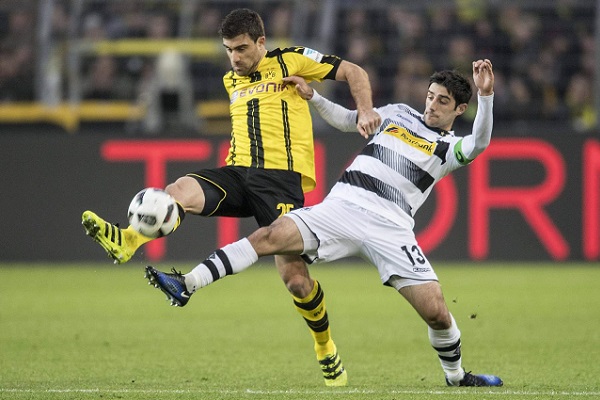 Dự đoán Dortmund vs Monchengladbach (23h30 19/10) bởi HLV Ottmar Hitzfeld