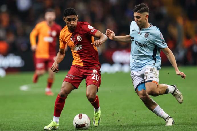 Nhận định, soi kèo Istanbul Basaksehir vs Galatasaray, 0h00 ngày 19/10: Chênh lệch