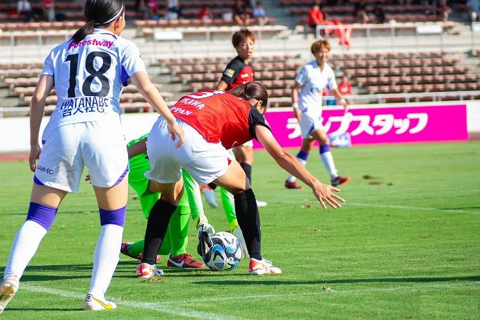 Nhận định, soi kèo Nữ Urawa Reds vs Nữ Sanfrecce Hiroshima, 12h00 ngày 20/1