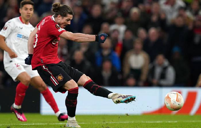 Soi kèo phạt góc Sevilla vs MU, 02h00 ngày 21/4
