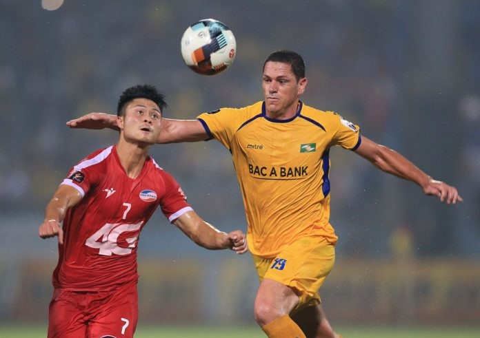 Thi đấu thất vọng, ngoại binh SLNA bị mất việc sớm