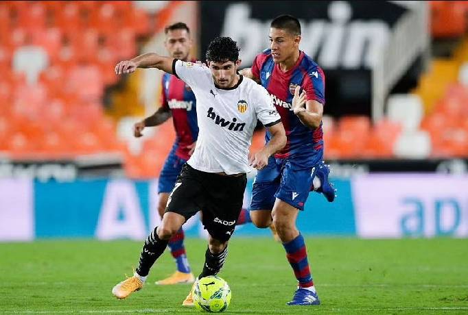 Soi bảng dự đoán tỷ số chính xác Valencia vs Celta Vigo, 22h30 ngày 21/5