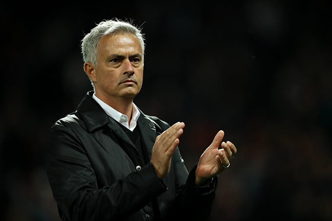 Mourinho bất ngờ bật m&iacute; bến đỗ mới tương lai