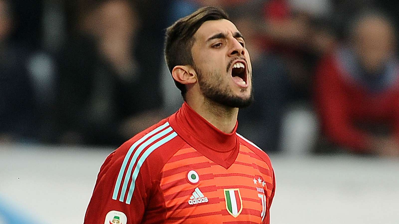 Mattia Perin chưa thể rời Juventus vì không vượt qua buổi kiểm tra y tế