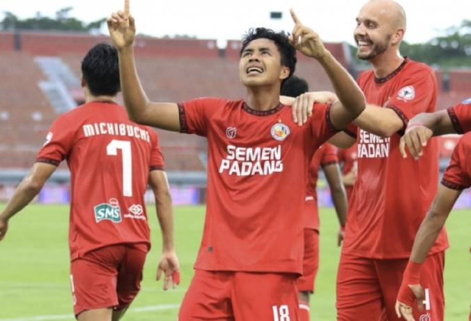 Nhận định, soi kèo Semen Padang vs Bhayangkara, 15h30 ngày 20/10: Lịch sử gọi tên
