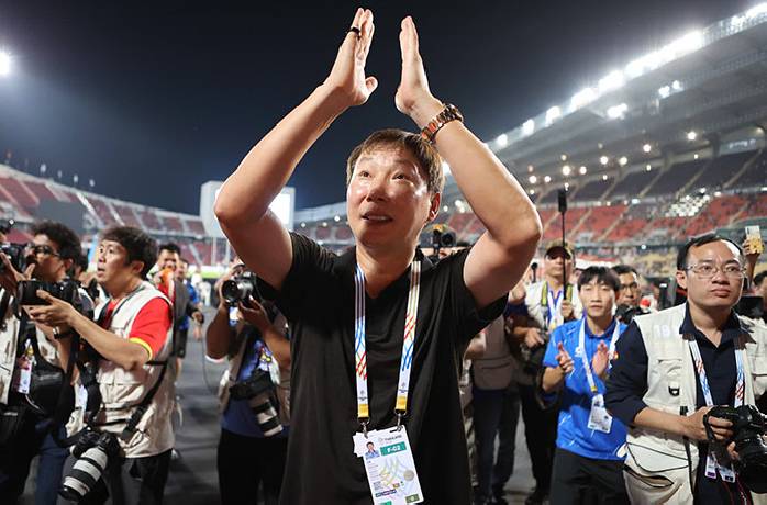 HLV Kim Sang Sik lập kỷ lục sau khi giúp U22 Việt Nam vô địch SEA Games