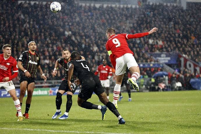 Soi kèo phạt góc PSV Eindhoven vs Dortmund, 3h00 ngày 21/2