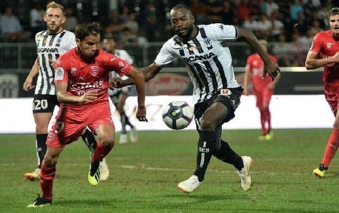 Soi kèo phạt góc/ tài xỉu hôm nay 21/3: Brest vs Angers