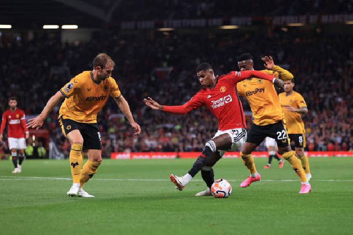 Siêu máy tính dự đoán MU vs Wolves, 20h00 ngày 20/4