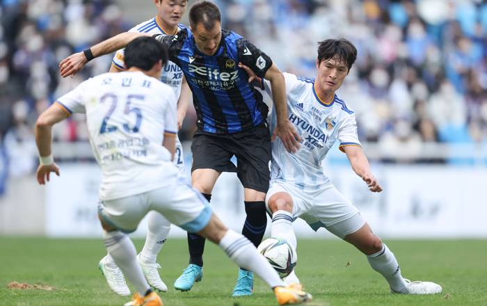 Nhận định, soi kèo Pohang Steelers vs Incheon, 16h ngày 21/5