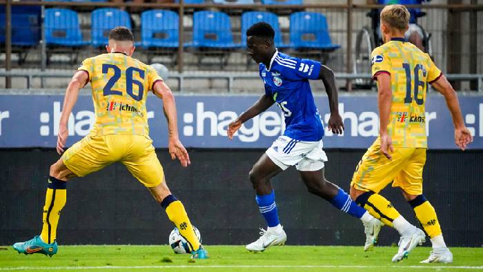 Soi kèo phạt góc Strasbourg vs Reims, 18h ngày 21/8