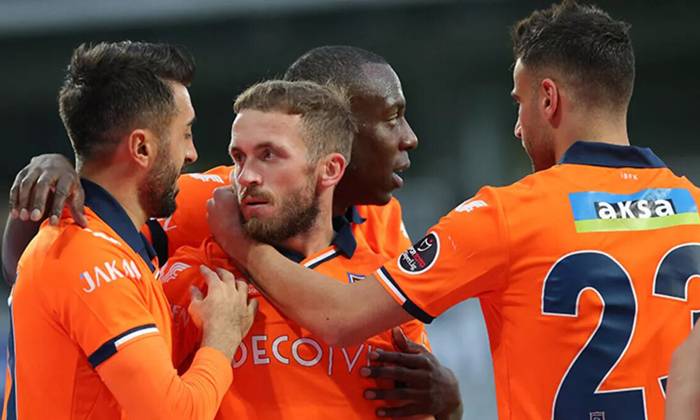Phân tích kèo hiệp 1 Istanbul Basaksehir vs Giresunspor, 21h ngày 21/12
